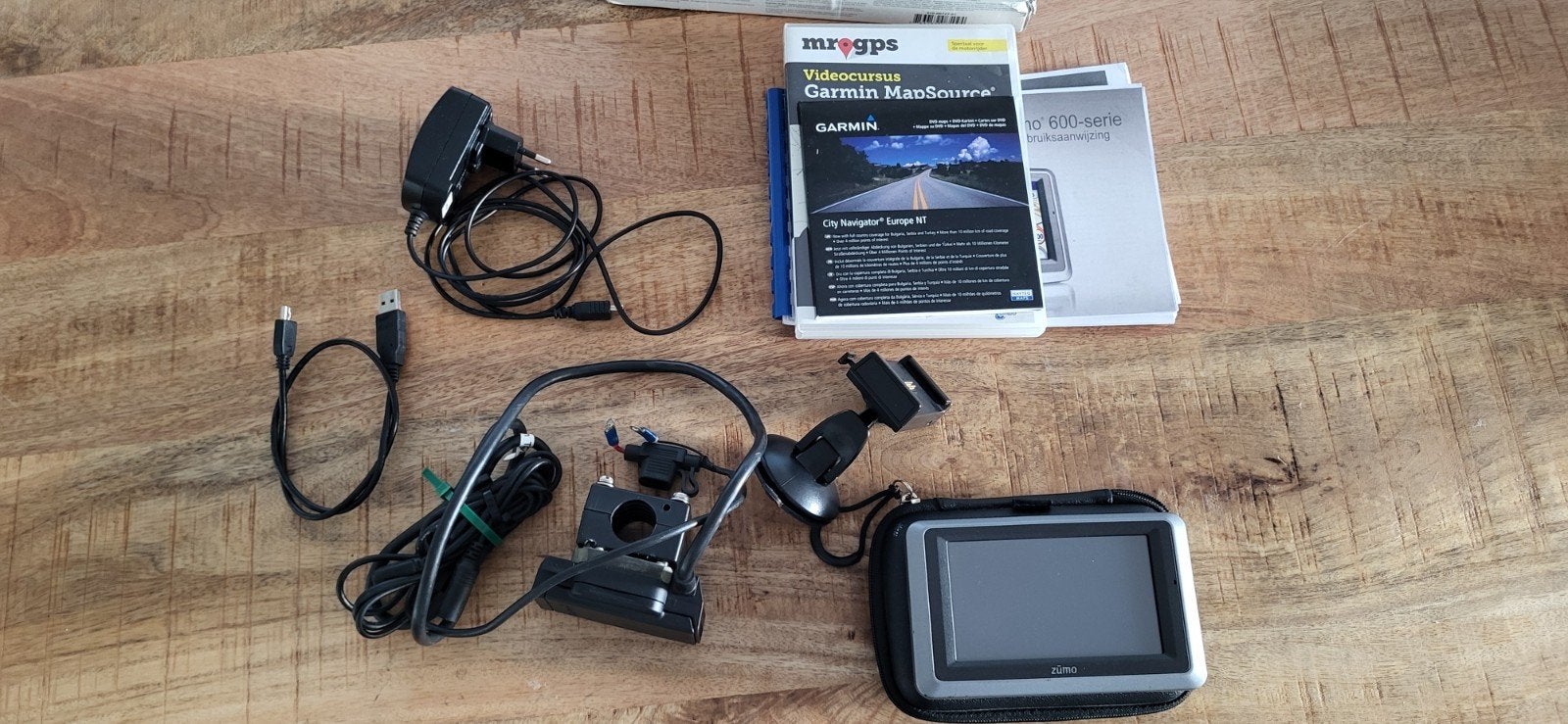 Garmin Zumo 660 motornavigatie, Ophalen