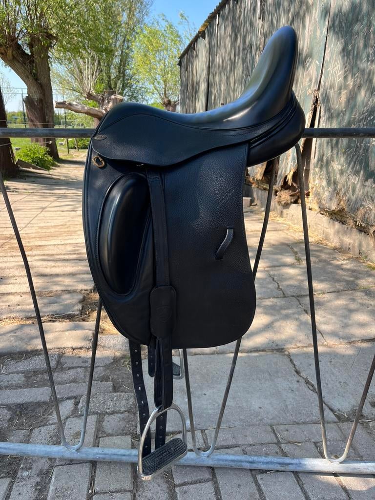 Harry Dabbs dressuurzadel 17”, Ophalen, Dressuur