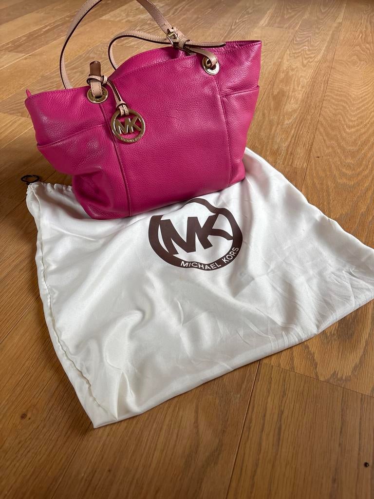 Michael Kors Handtas - Fuchsia Leer, Sieraden, Tassen en Uiterlijk, Tassen | Damestassen, Ophalen, Zo goed als nieuw, Roze, Handtas