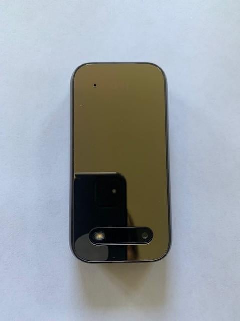 HMD 2660 Flip 128MB, Zwart, Nieuw, Inklapmodel, Ophalen of Verzenden