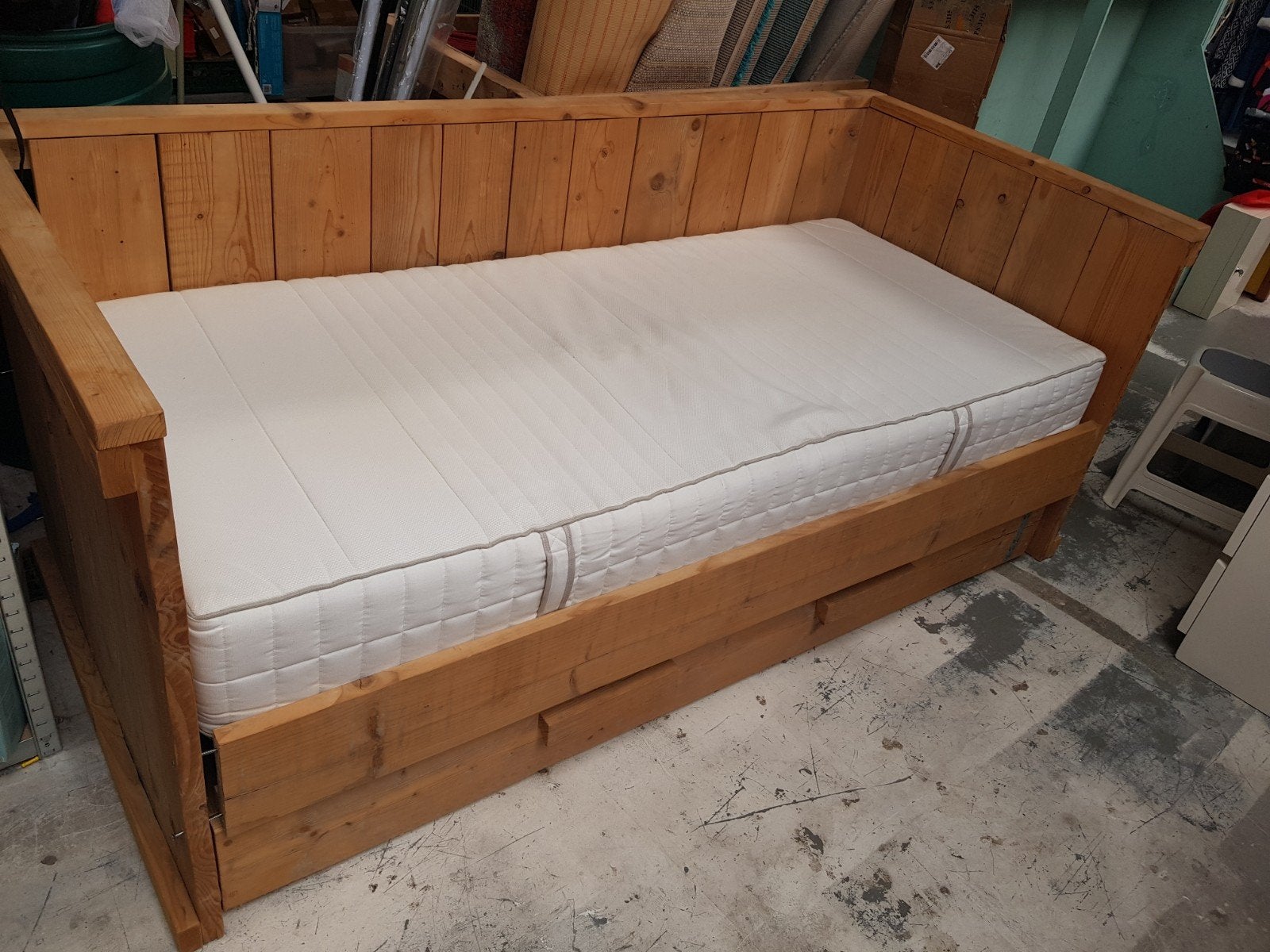Een persoon  slaapkamer, Dieren en Toebehoren, Overige, Kringloopafrika@outlook.com, Ophalen of Verzenden, Kringloopwinkel