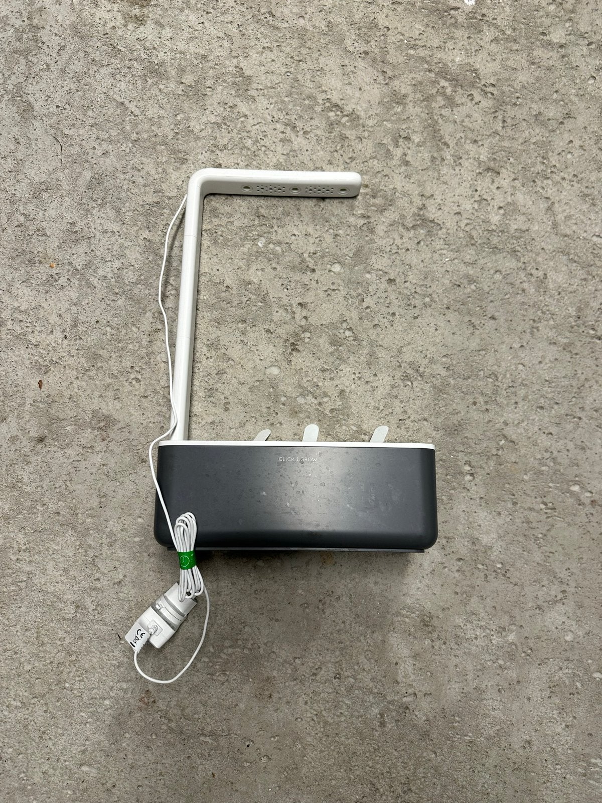 Click & Grow Smart Garden 3 - Slimme Binnenkweekset, Ophalen of Verzenden, Gebruikt, Kweekbak