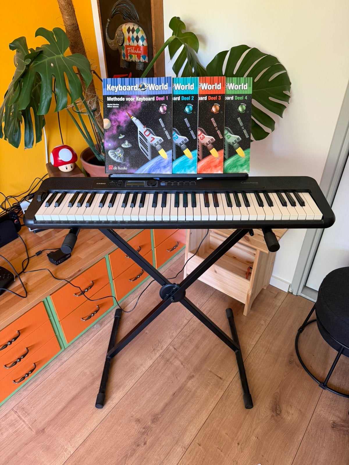 Casio CT-S300 keyboard – set met standaard + 4 lesboeken, Ophalen, Casio, Midi-aansluiting, 61 toetsen