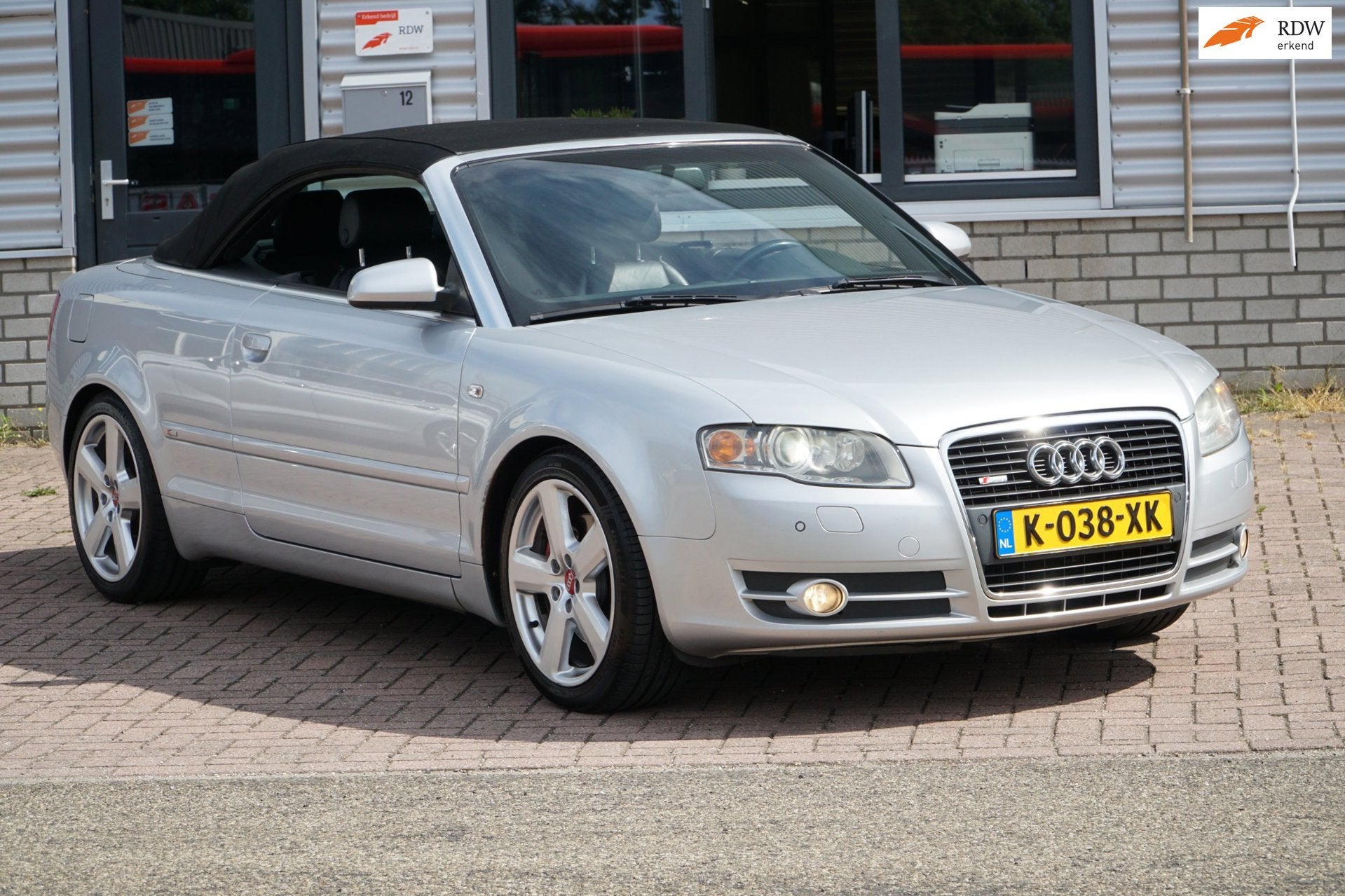 Audi A4 Cabriolet 3.2 FSI BOSE S-LINE, Auto's, Gebruikt, Zwart, Cabriolet, A4