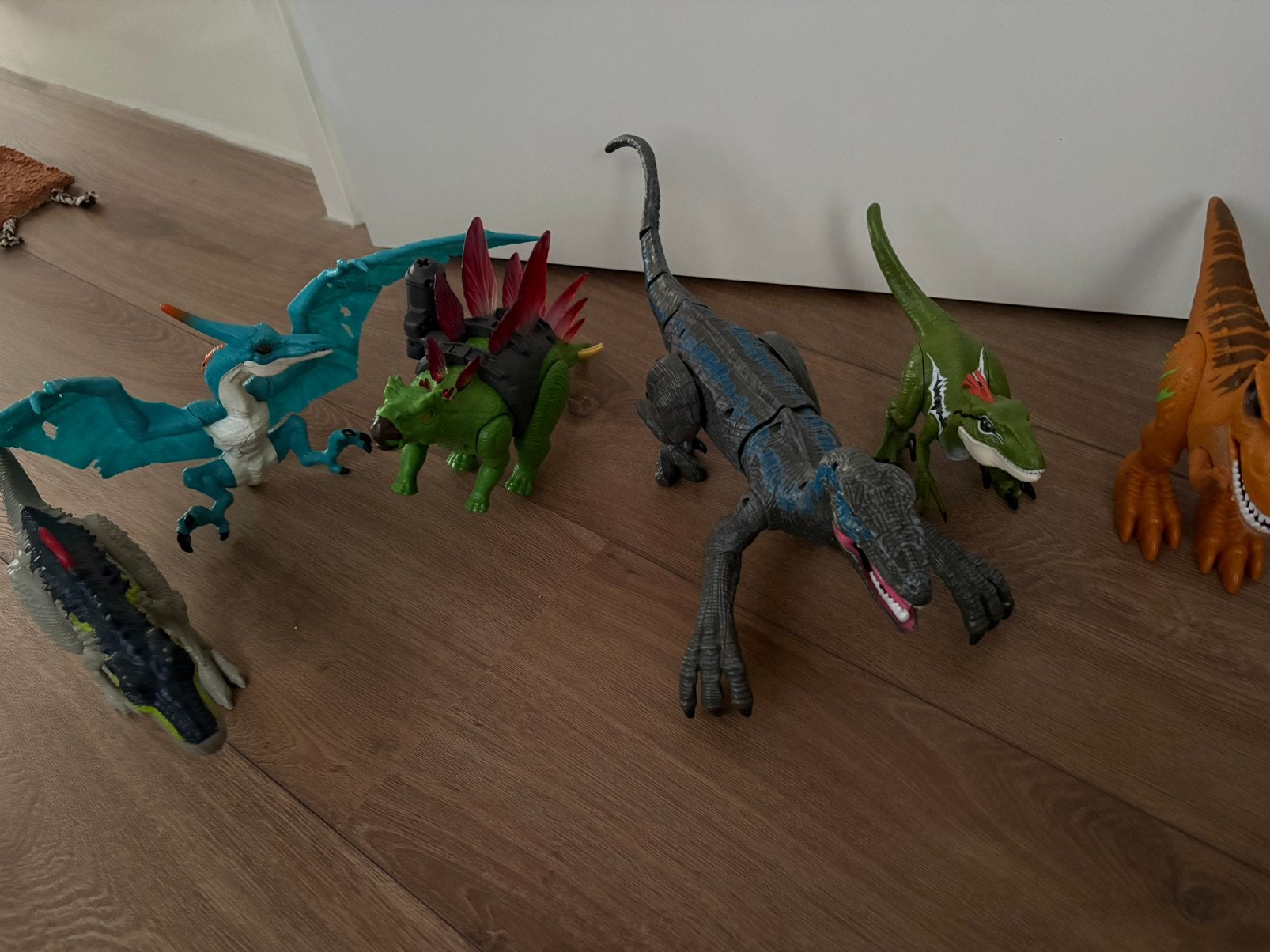 Diversen dino’s, Ophalen, Zo goed als nieuw