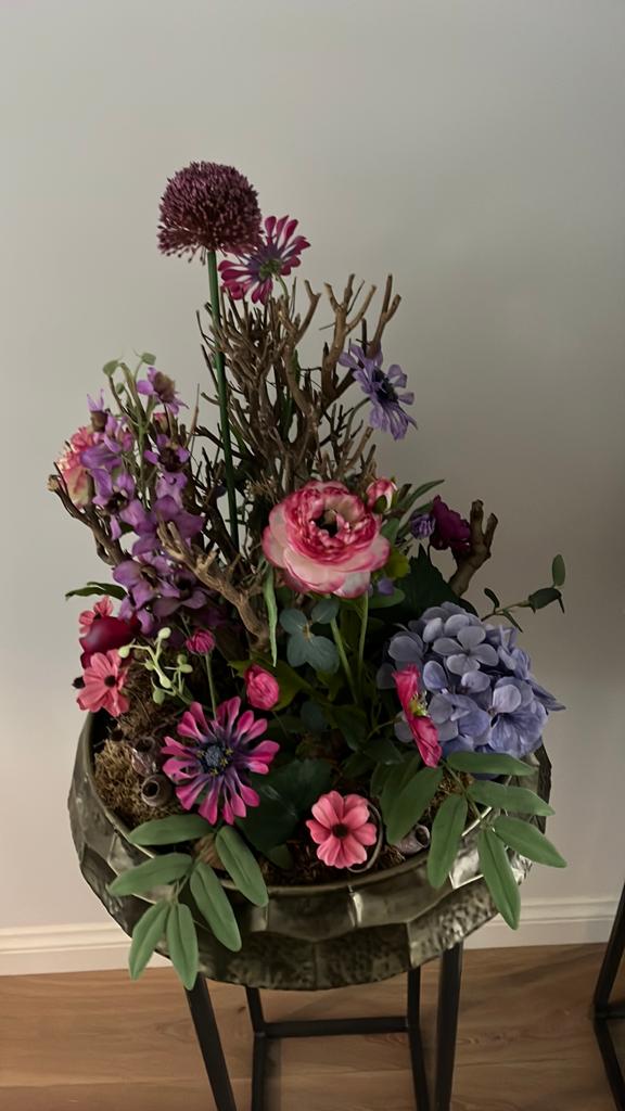 Prachtig kunstbloemstuk in pot - diverse kleuren, Huis en Inrichting, Woonaccessoires | Kunstplanten en Kunstbloemen, Ophalen