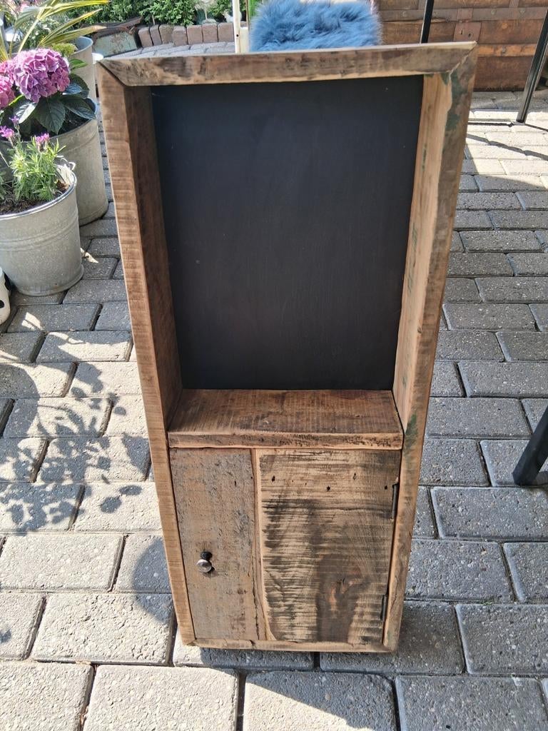 Unieke houten kast met krijtbord - Rustieke stijl, Huis en Inrichting, Ophalen, Gebruikt