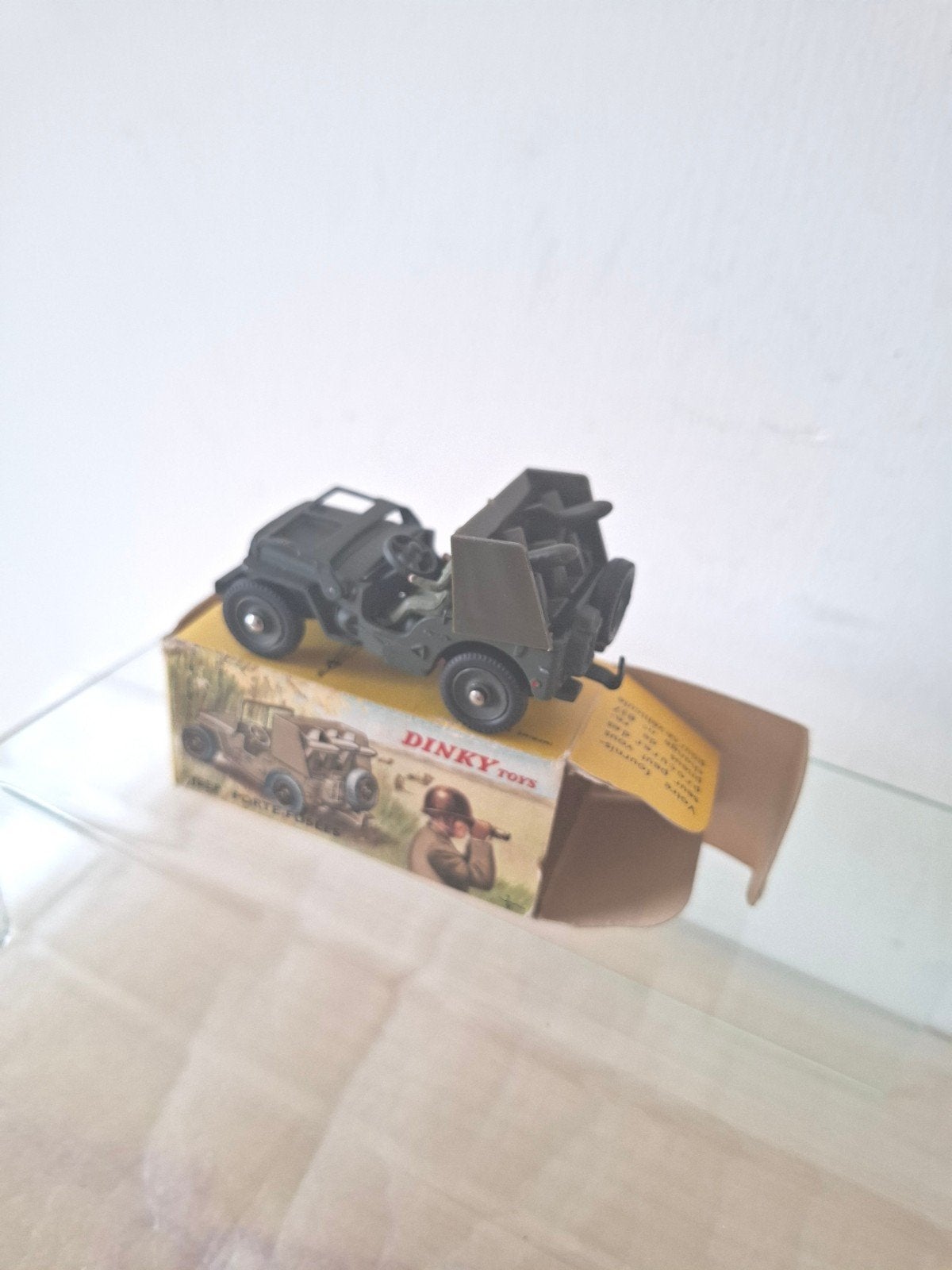Dinky toys origineel in nieuwstaat in OVP zie de foto's, Hobby en Vrije tijd, Ophalen of Verzenden, Zo goed als nieuw, Auto, Dinky Toys