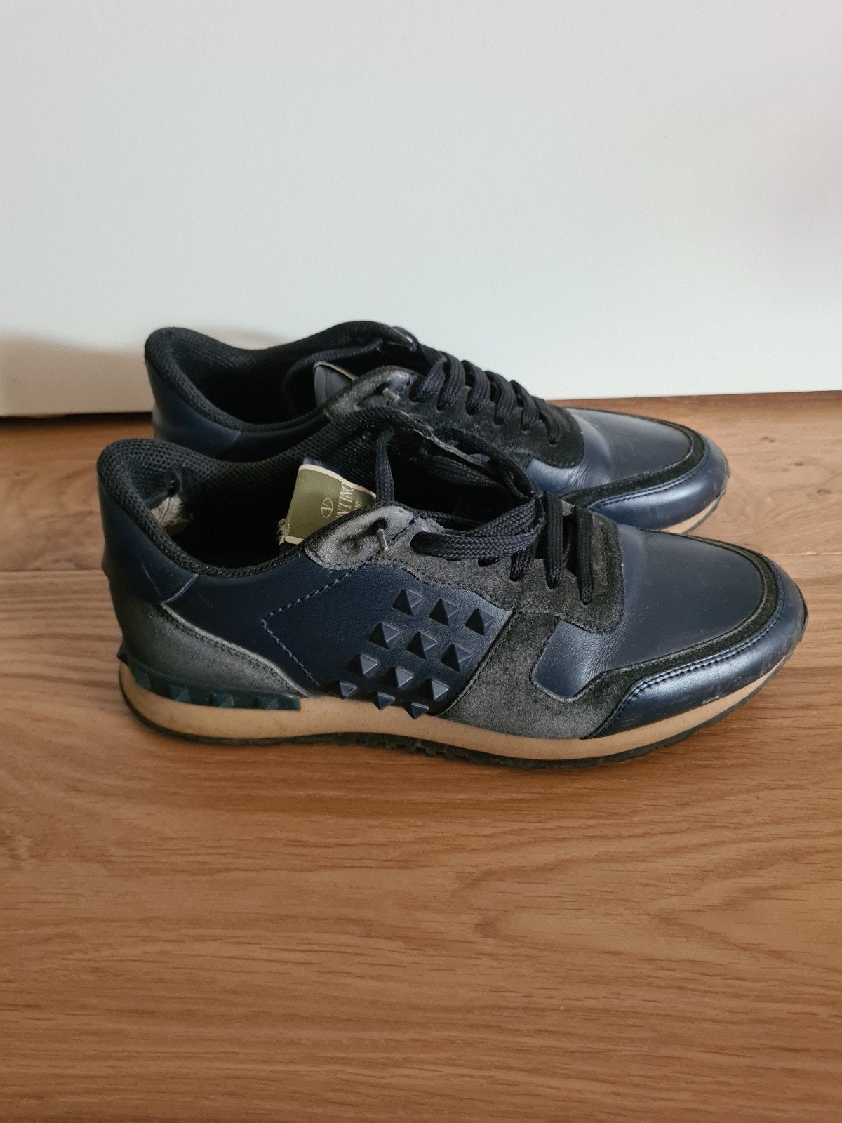 Valentino Garavani sneakers maat 42, Kleding | Heren, Ophalen, Blauw, Valentino Garavani, Sneakers of Gympen