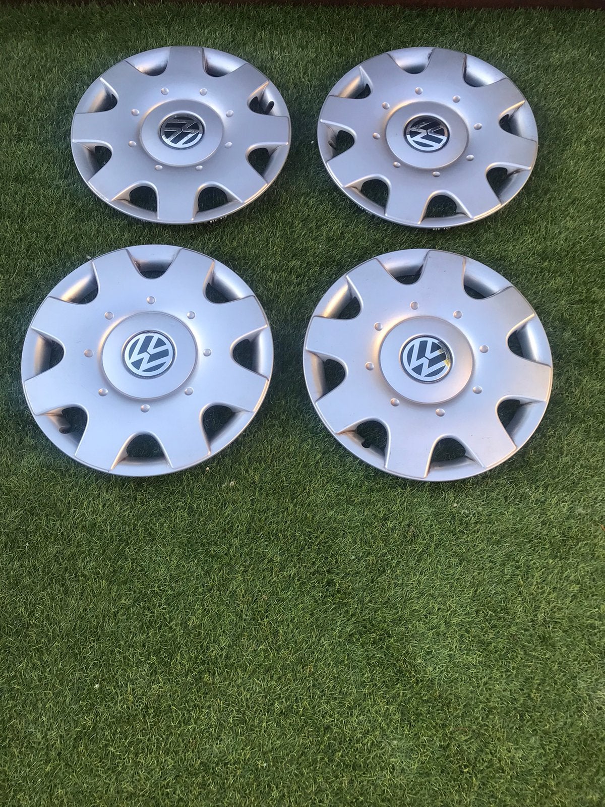 Originele Volkswagen wieldoppen 15 inch, Auto diversen, Wieldoppen, Ophalen, Zo goed als nieuw