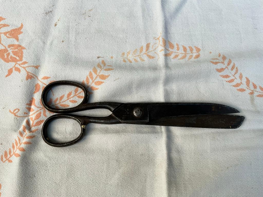 Antieke Schaar - Vintage Stofschaar - Decoratief, Ophalen of Verzenden