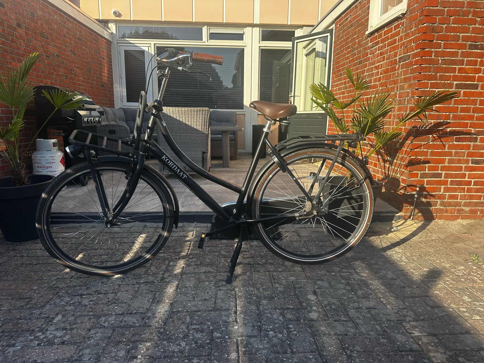 Kordaat Damesfiets met voordrager en versnellingen, Fietsen en Brommers, Versnellingen, Trommelrem, Ophalen, Overige merken