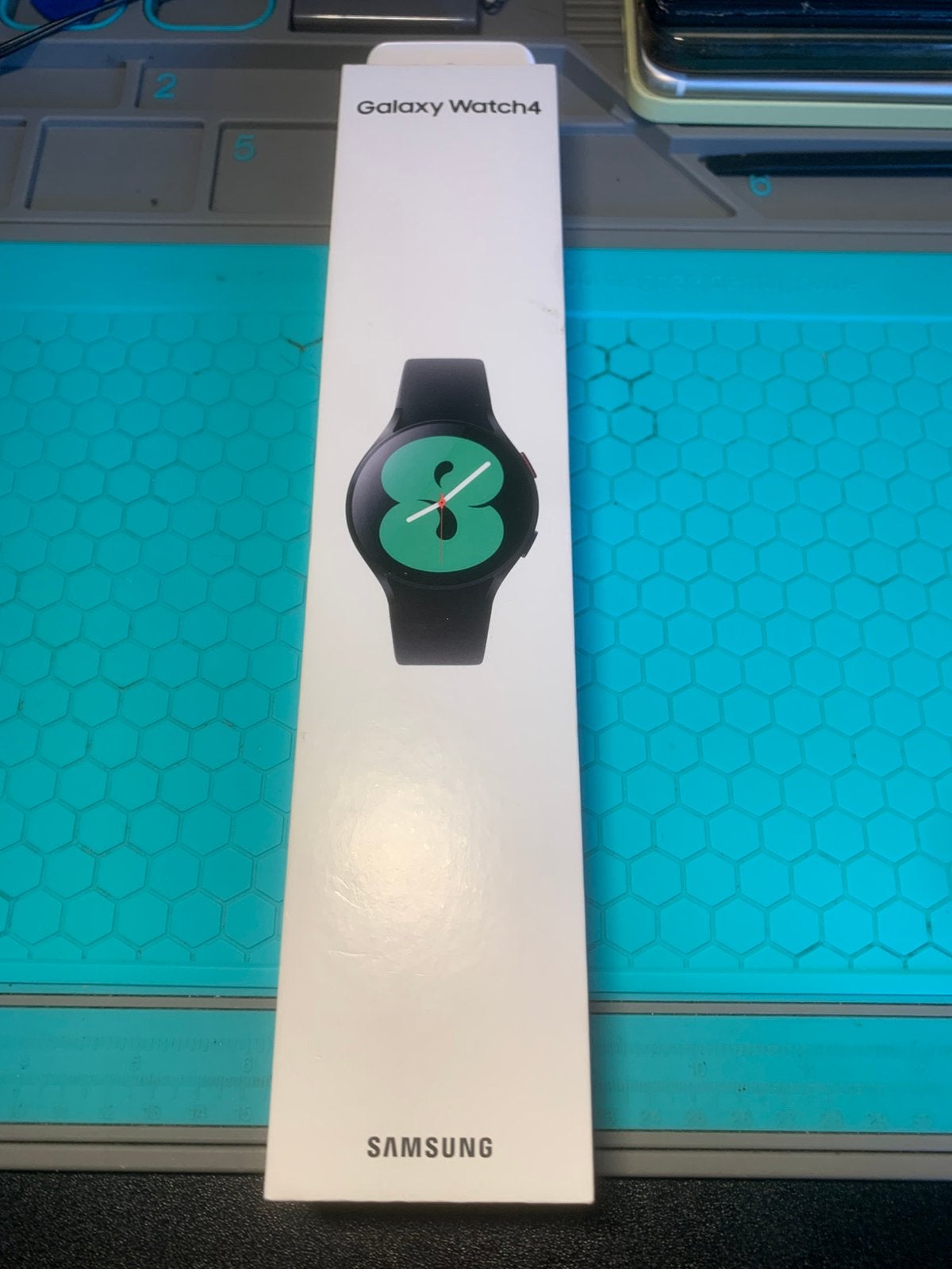 Samsung Galaxy Watch 4 LTE (40mm) Compleet met extra bandje, Ophalen, Gebruikt, Zwart, Android