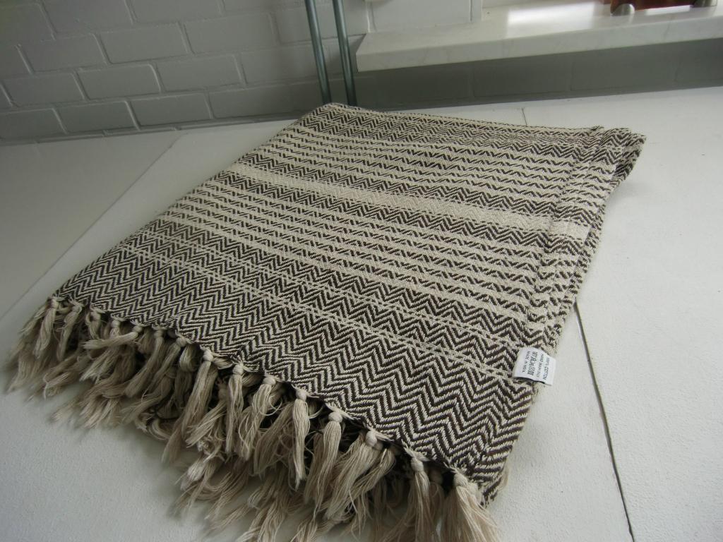 Plaid HK Living, Huis en Inrichting, Ophalen, Gebruikt
