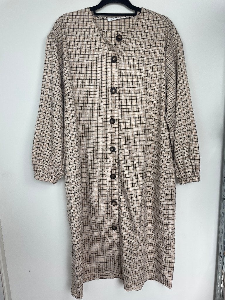 Co’Couture Thereza doorknoopjurk maat L beige zwart geruit, Kleding | Dames, Co'couture, Ophalen of Verzenden, Zo goed als nieuw