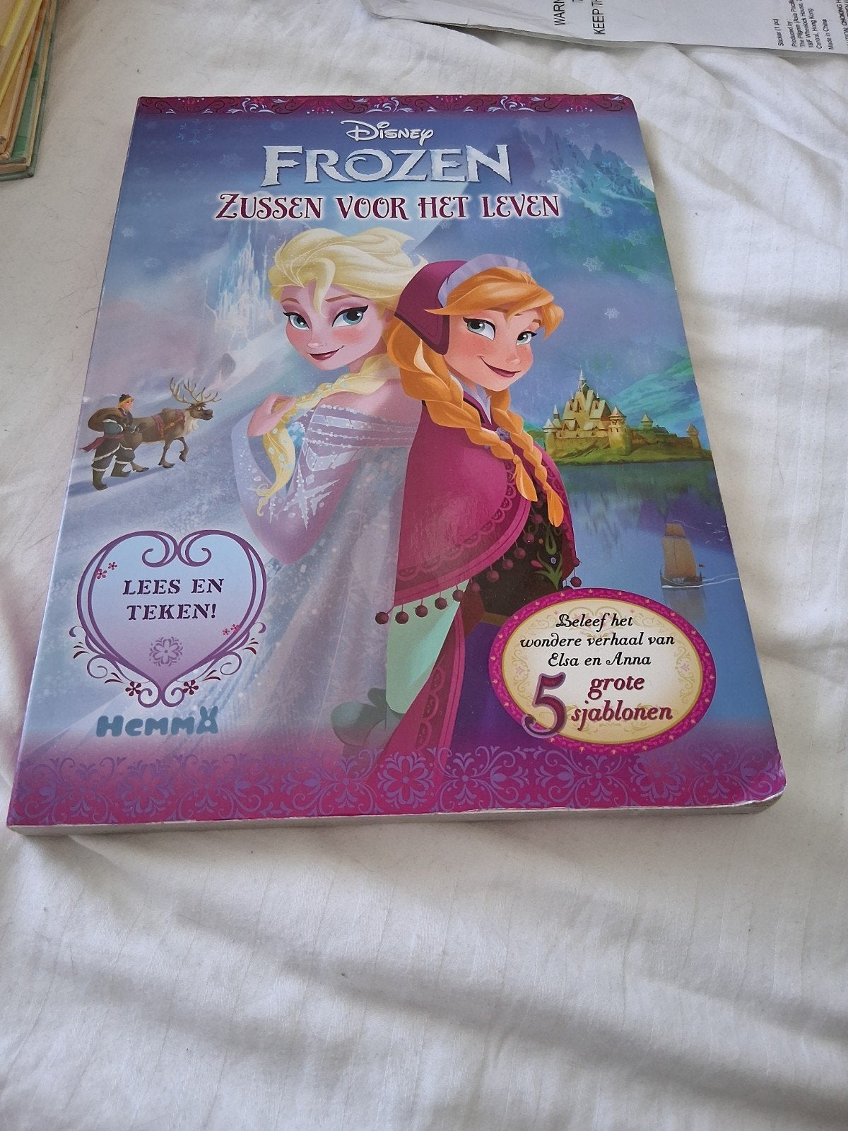 frozen Zussen voor het leven met sjablonen, Fictie algemeen, Ophalen of Verzenden, Zo goed als nieuw, Disney