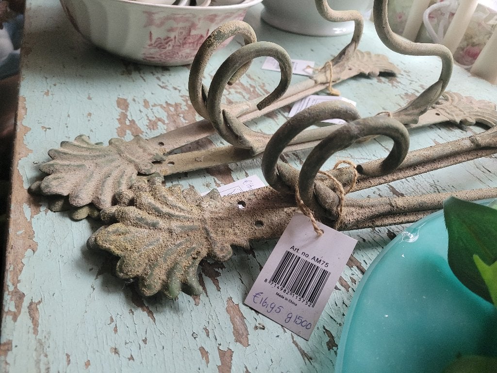 Metalen ophang beugels voor plantenbakken p/st 12.50, Heikant 21 Kaatsheuvel, Minder dan 60 cm, Belle Vieille Brocante, Nieuw