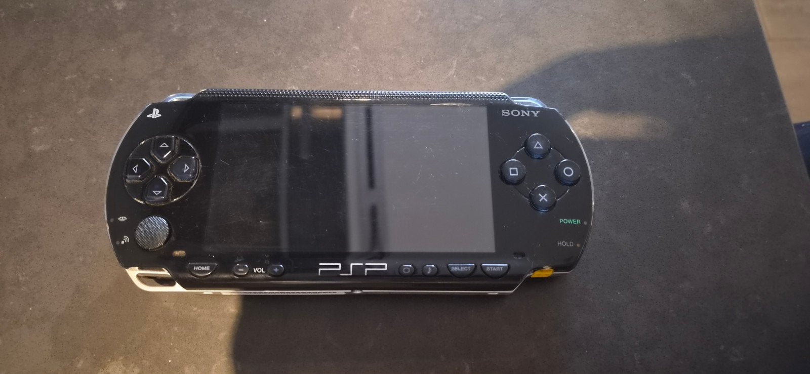 PSP 1004 met SOCOM: U.S. Navy SEALs Tactical Strike, Spelcomputers en Games, Zwart, Ophalen of Verzenden, PSP, Gebruikt