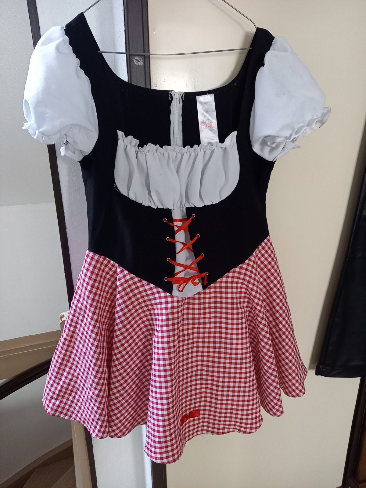 Oktoberfest jurk mt 40, Kleding | Dames, Carnavalskleding en Feestkleding, Ophalen of Verzenden, Zo goed als nieuw, Maat 38/40 (M)