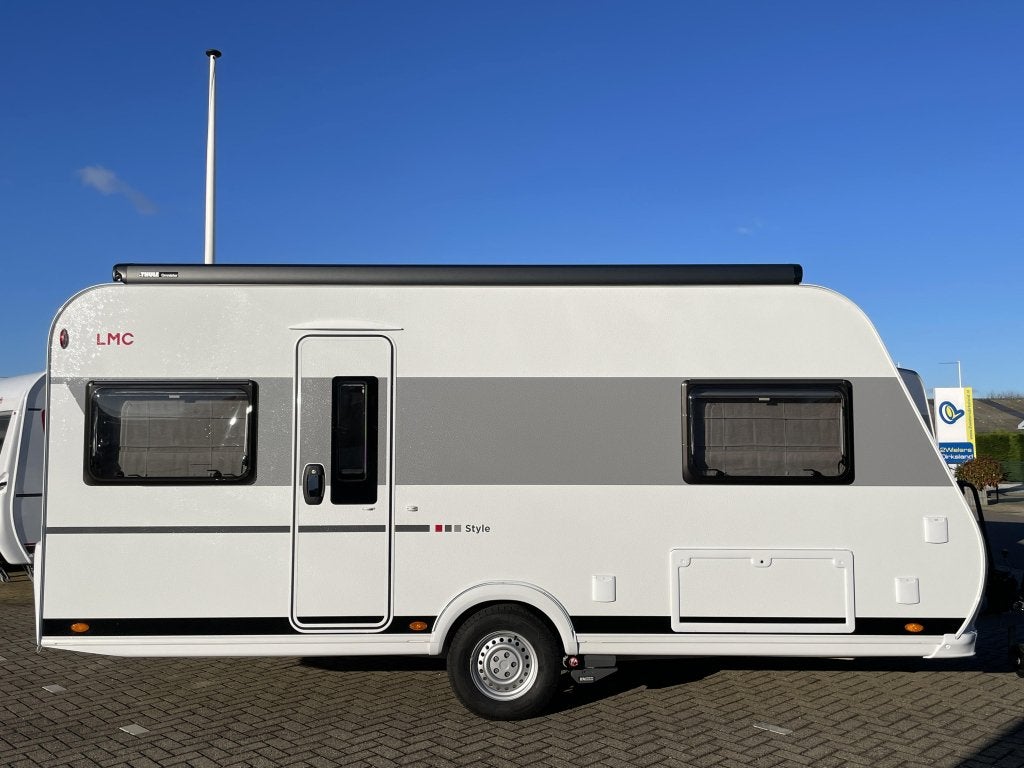 LMC Style 440 D LUIFEL/MOVER/AIRCO/VLOERV, Caravans en Kamperen, Caravans, Bedrijf, 5 tot 6 meter, LMC en Münsterland, Tot en met 4