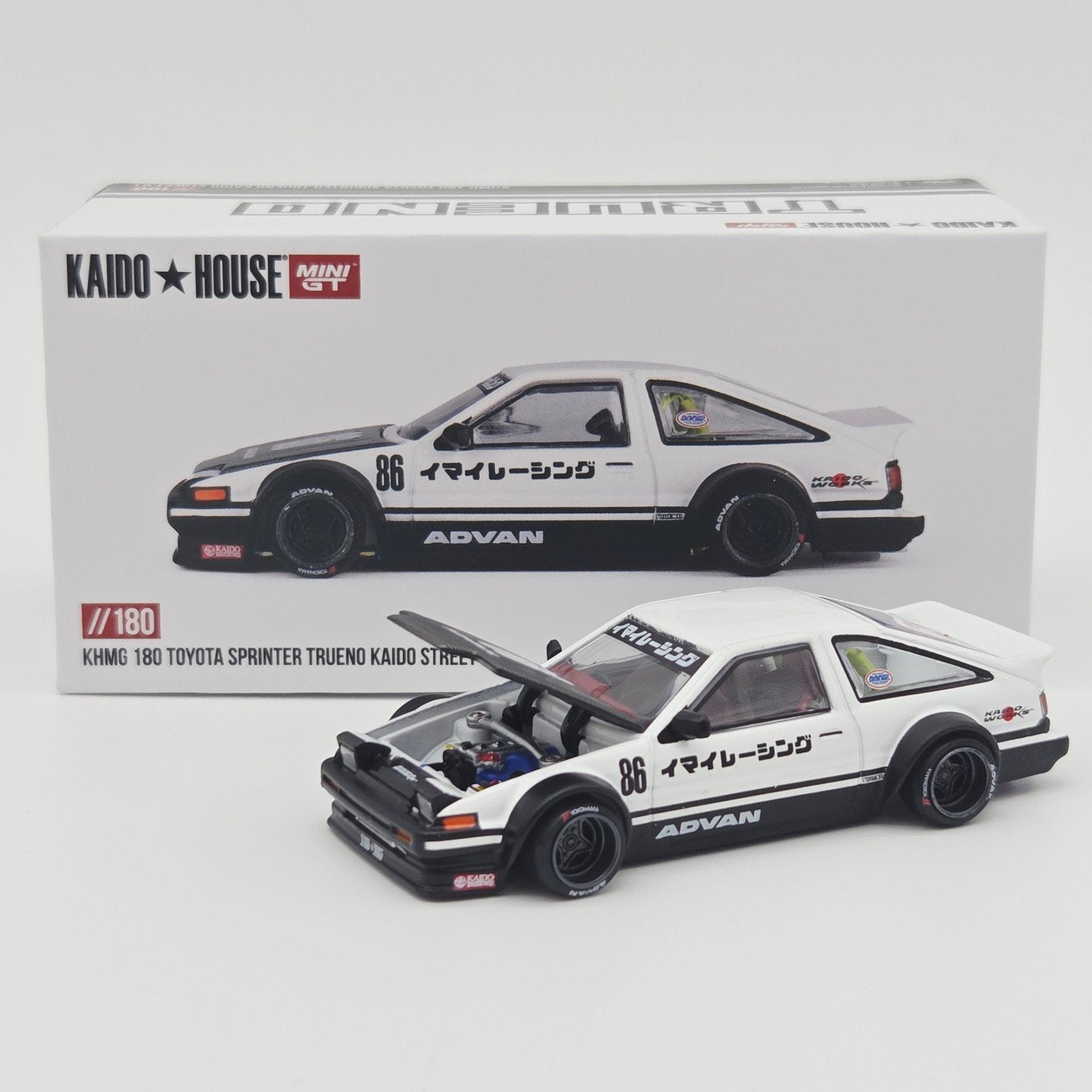 Mini Gt – 1983 Toyota Sprinter Trueno (AE86) Kaido Works Ima
