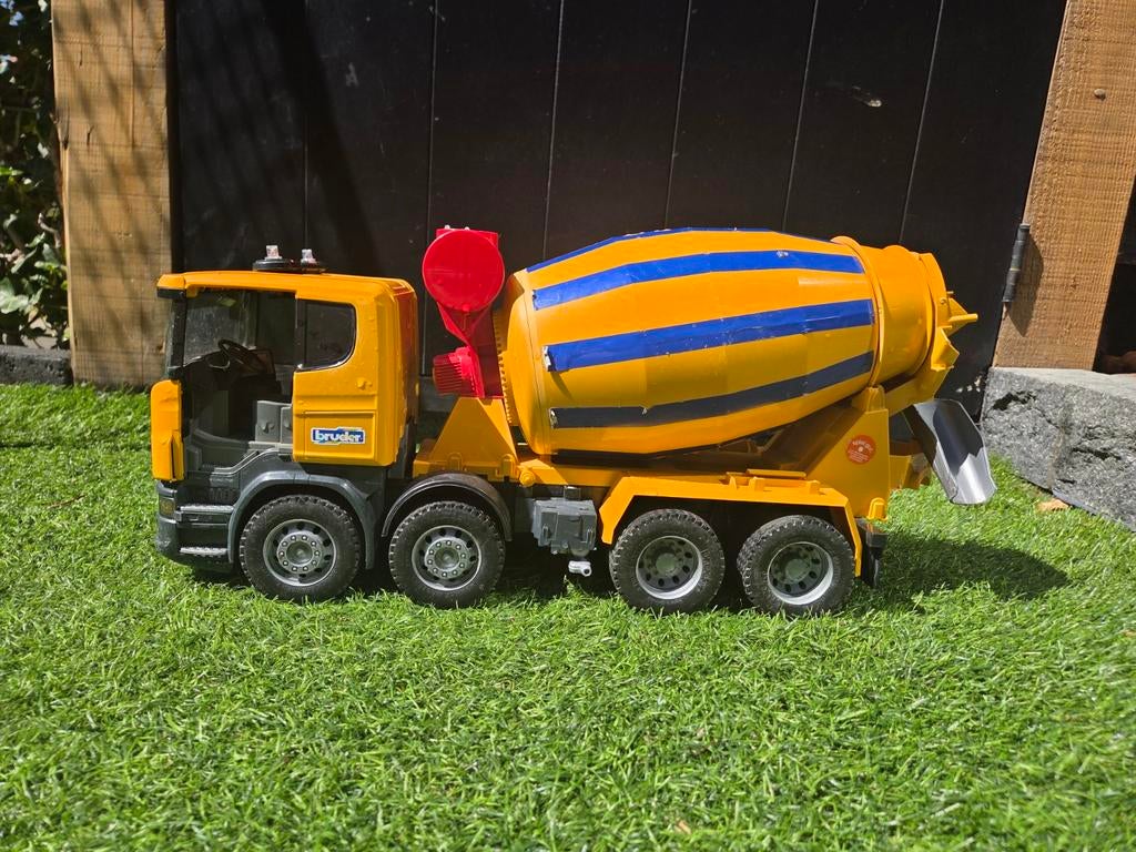 Bruder cementwagen / betonmixer, Kinderen en Baby's, Speelgoed | Speelgoedvoertuigen, Ophalen, Gebruikt