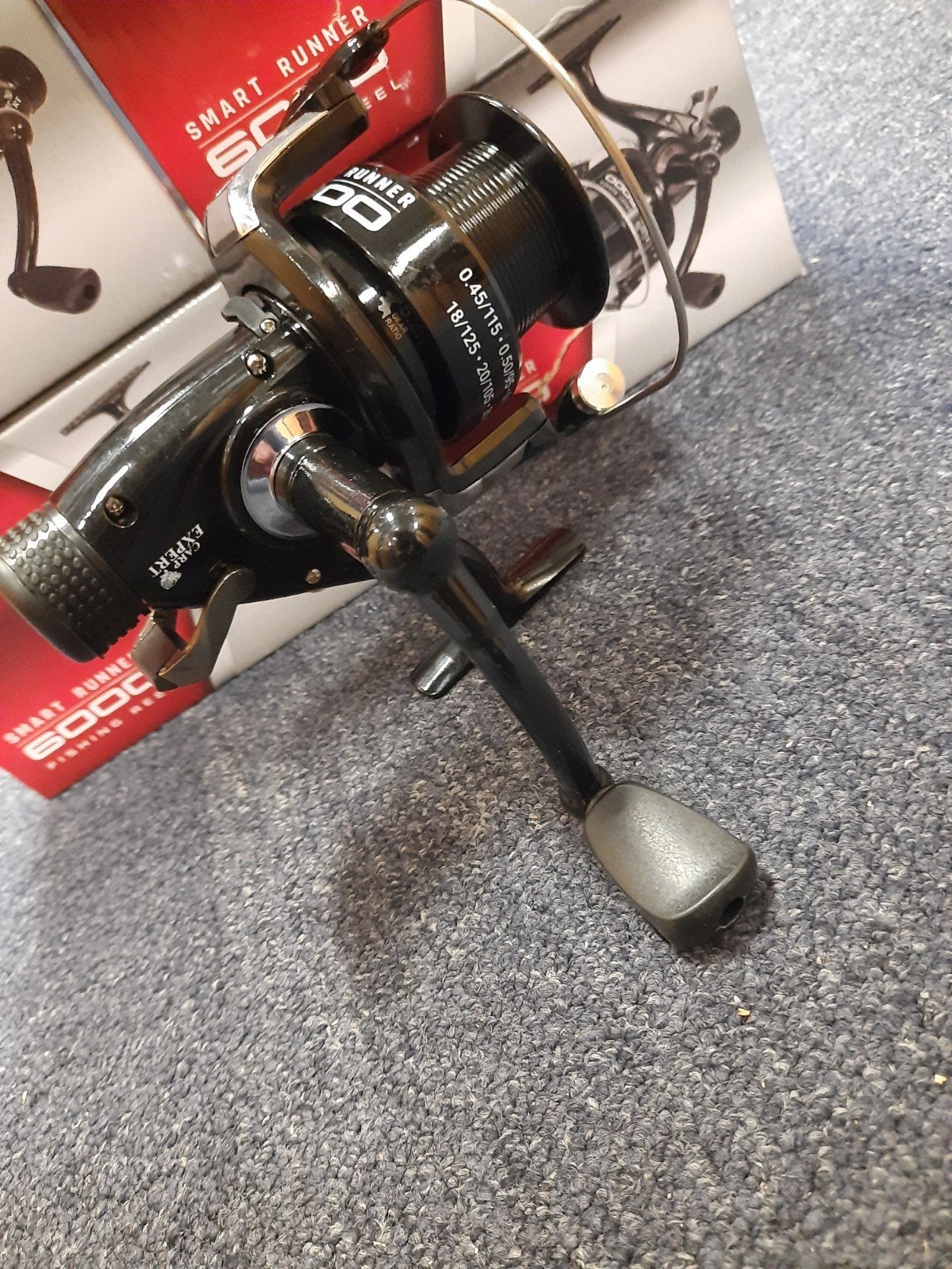 partij van 5 carp expert vrijloopmolens maat 6000, Molen, Carp expert, Nieuw, Ophalen of Verzenden
