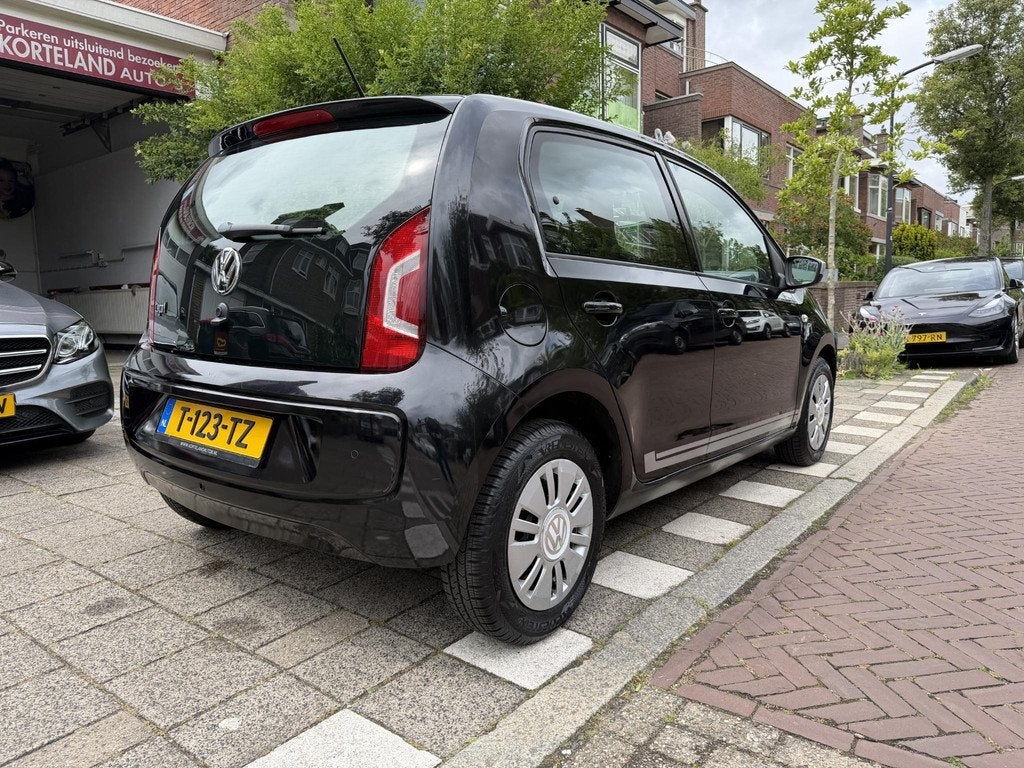 Volkswagen Up! 1.0 up! Edition AUTOMAAT NAVI PDC ALL SEASON., Auto's, Volkswagen, Euro 5, Stof, Met garantie (alle), 3 cilinders