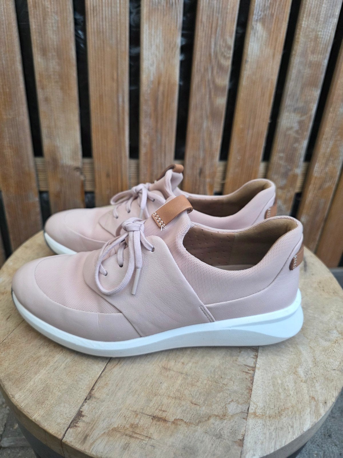 UNSTRUCTERED by Clarks bijna nieuwe sneakers maat 36, Ophalen of Verzenden, Unstructured by Clarks, Sneakers of Gympen, Zo goed als nieuw
