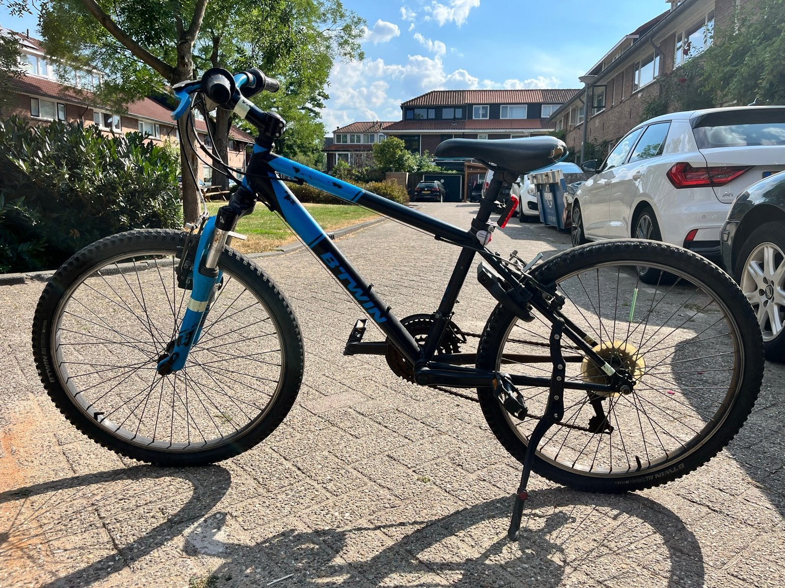 B'Twin Rockrider mountainbike - 24 inch heeft TLC nodig, Fietsen en Brommers, Fietsen | Jongens, Ophalen, Gebruikt, 24 inch