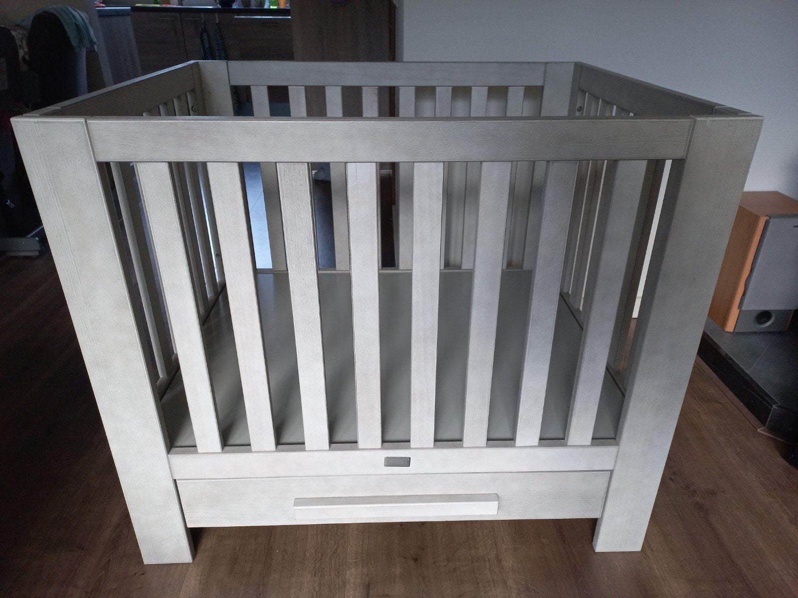 Box 105x85, Ophalen, Gebruikt, Vierkant, In hoogte verstelbaar