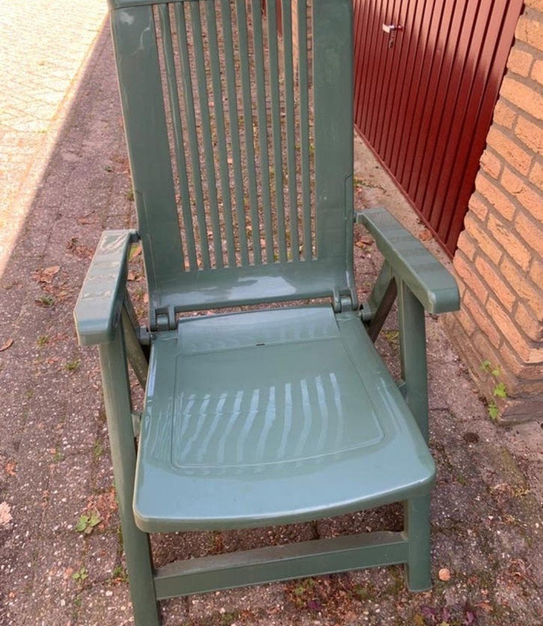 4 groene kunststof tuinstoelen inklapbaar, met tafel, Tuin en Terras, Ophalen, Gebruikt, Kunststof, Inklapbaar