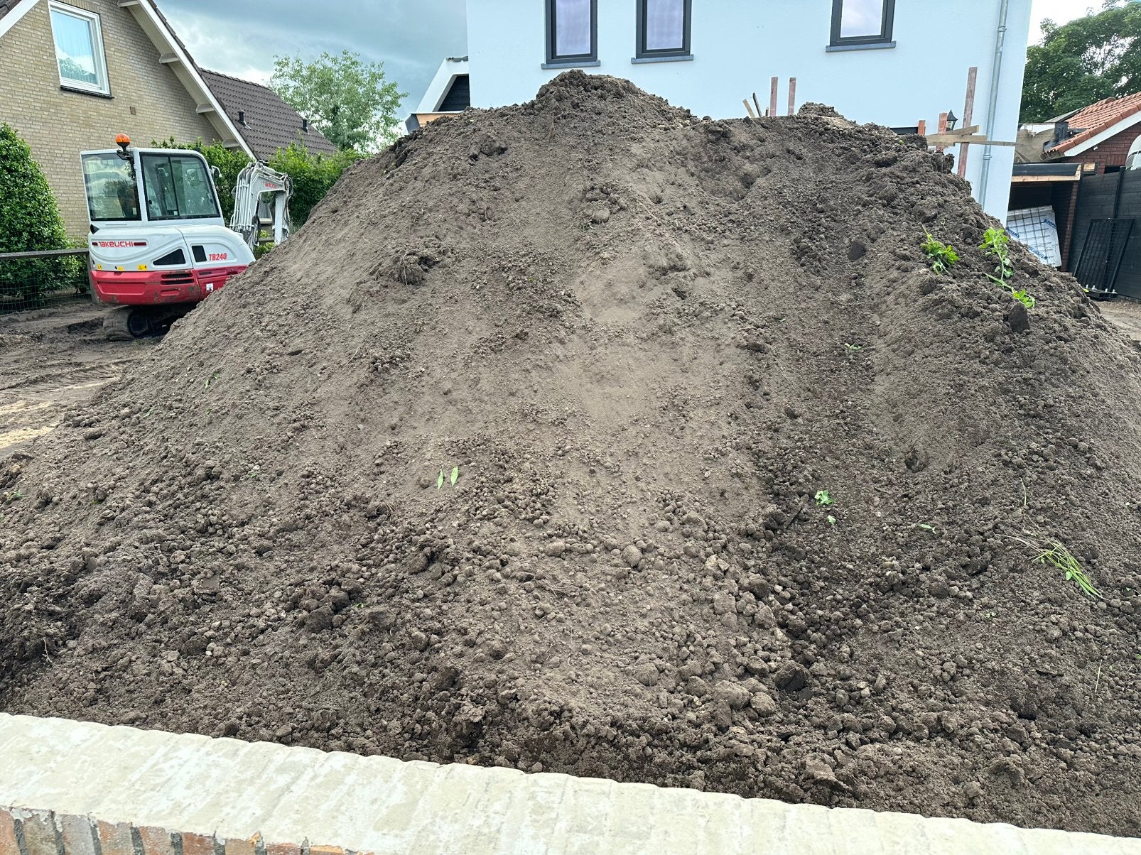 Gratis zwart zand (uit voortuin, schoon)., Ophalen, Zo goed als nieuw, Overige typen