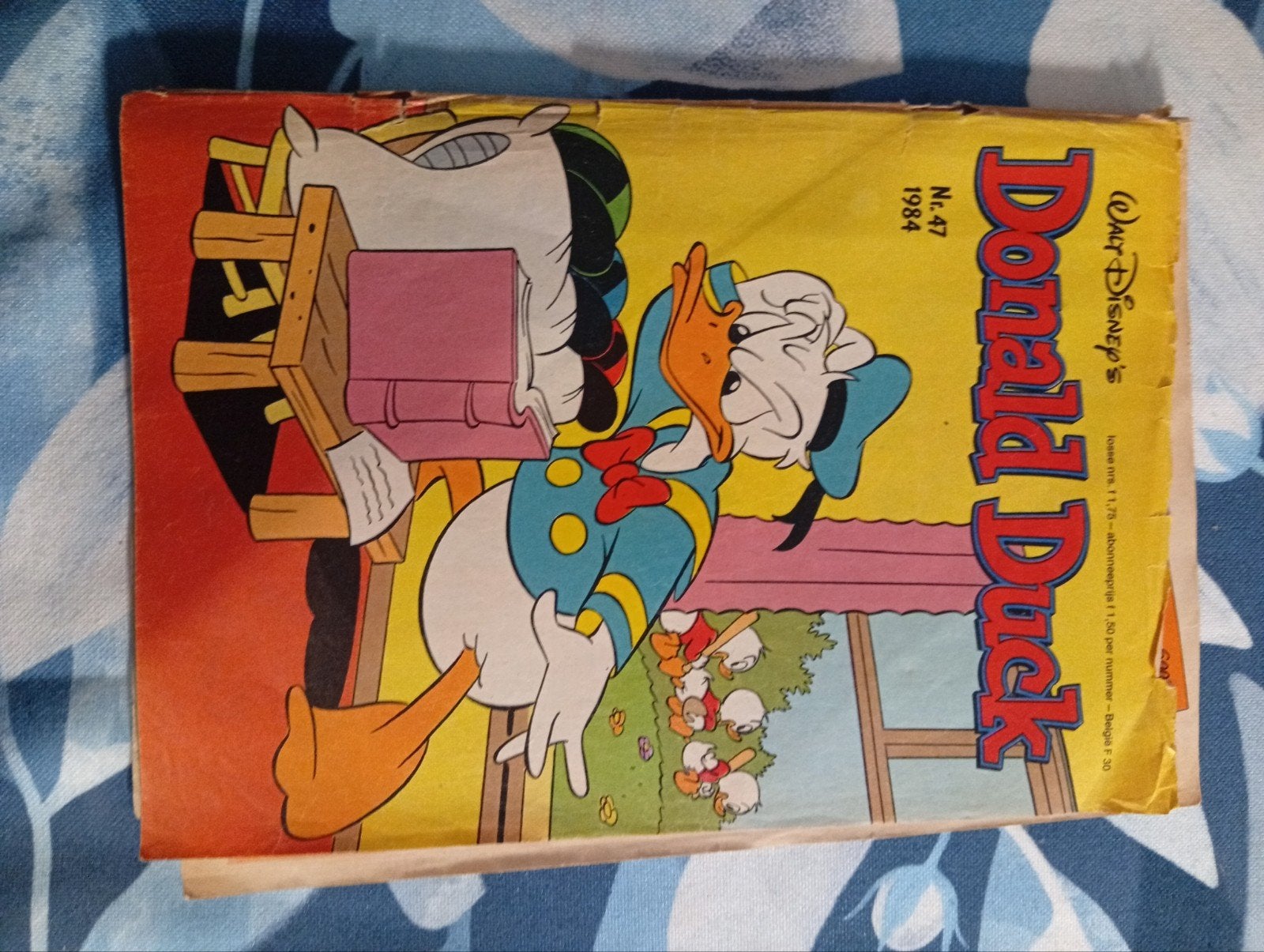 Donald Duck Weekblad - Nummer 47, 1984 (beschadigd), Boeken, Ophalen of Verzenden