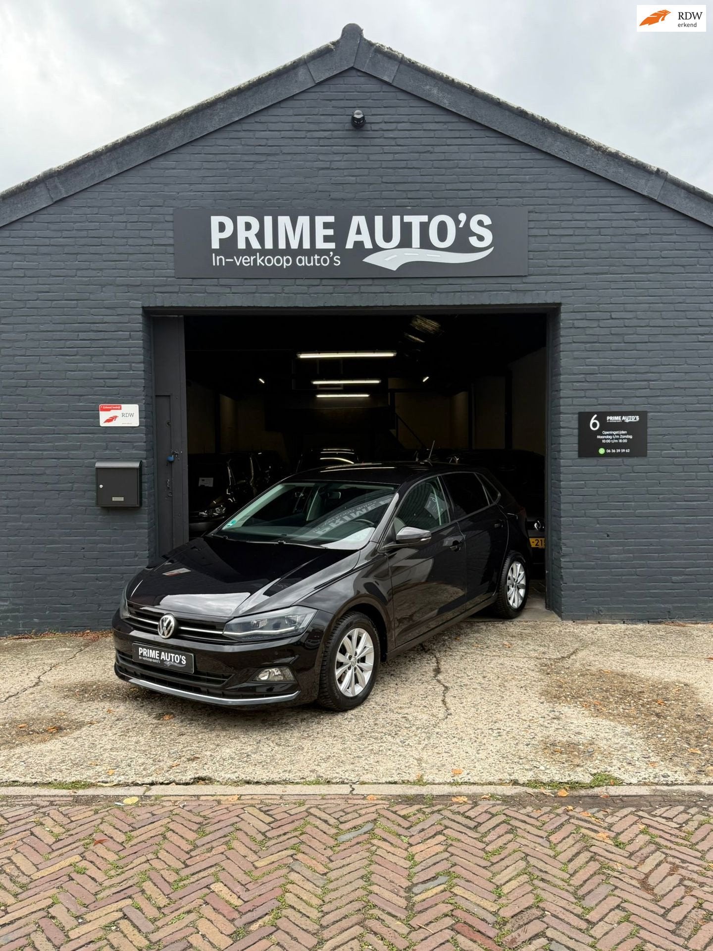 Volkswagen Polo 1.0 TSI Highline Stoelverw | Carplay | Cruis, Voorwielaandrijving, Gebruikt, Zwart, 22 km/l