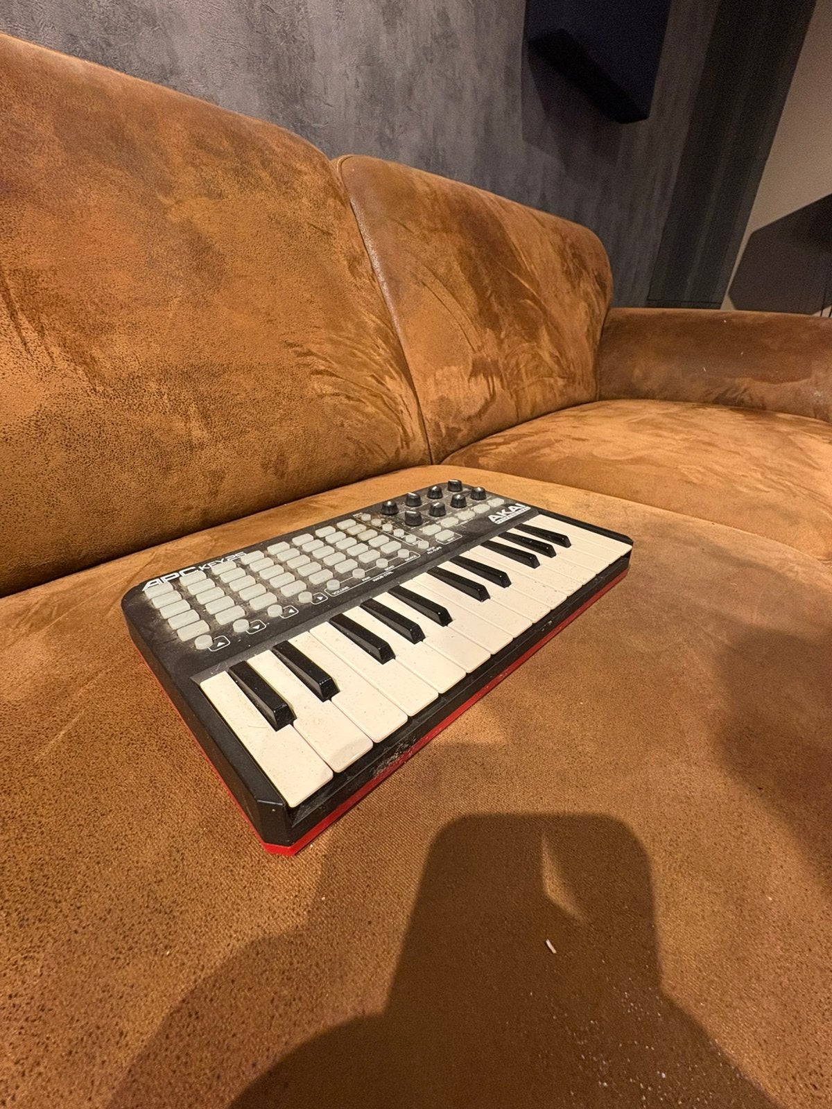 Akai APC Key 25, Muziek en Instrumenten, Ophalen, Zo goed als nieuw