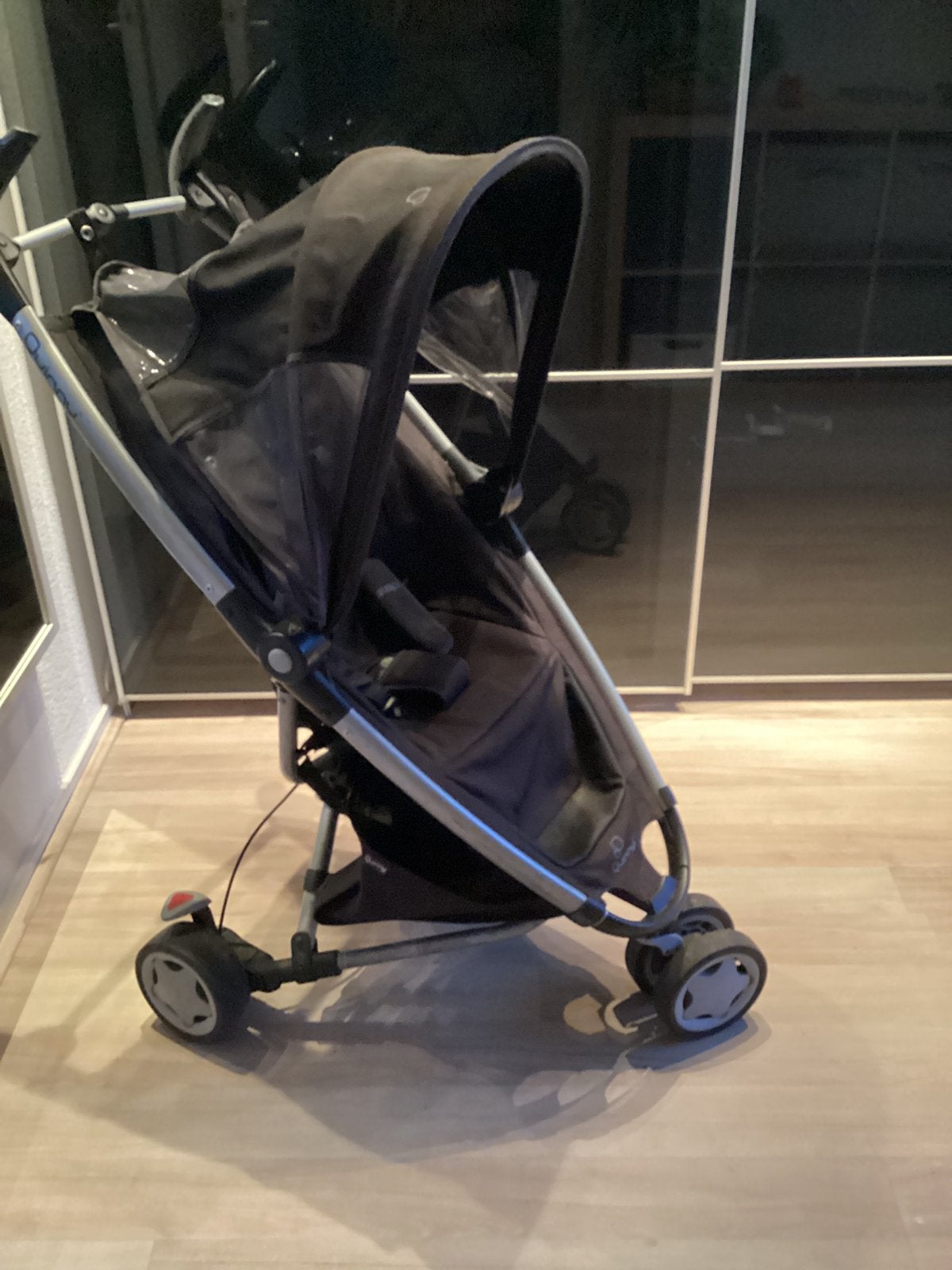 Nette zwarte inklapbare Quinny buggy, Kinderen en Baby's, Buggy's, Ophalen, Quinny