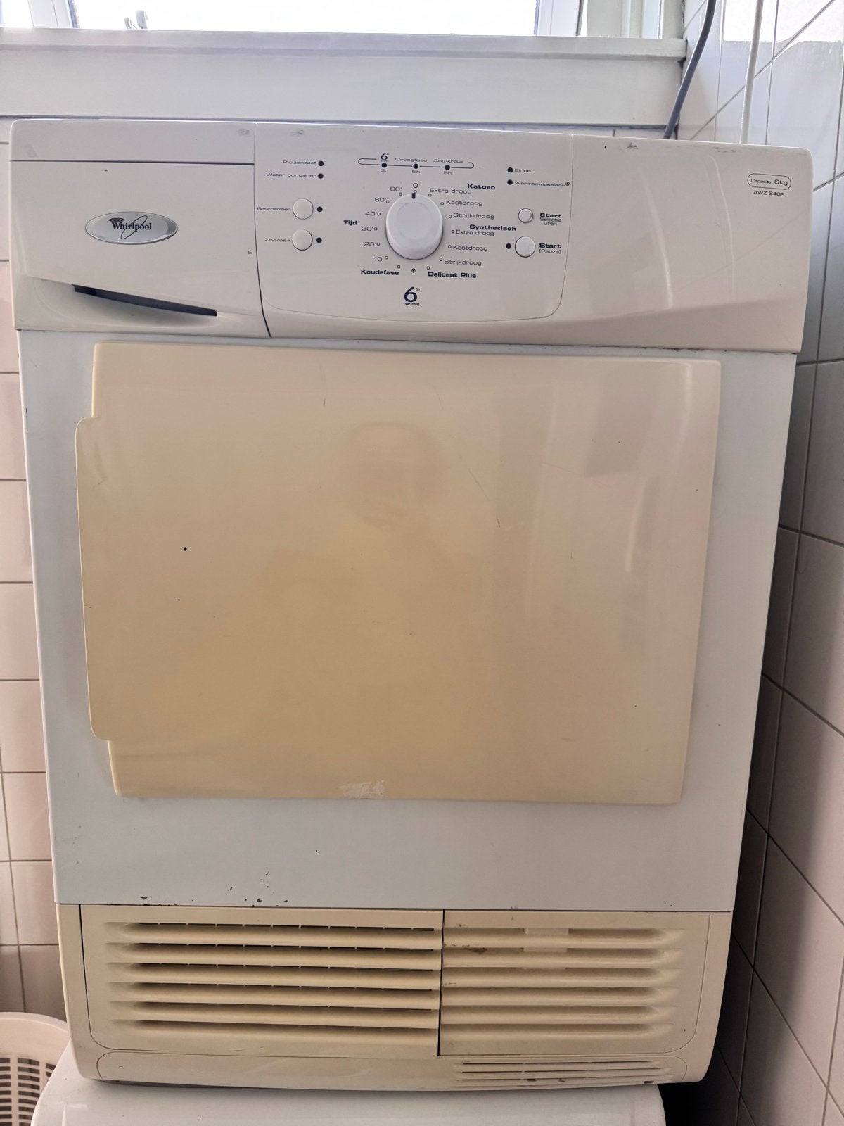 Condensdroger - werkend, Witgoed en Apparatuur, Wasdrogers, Ophalen, 6 tot 8 kg, Gebruikt, Voorlader