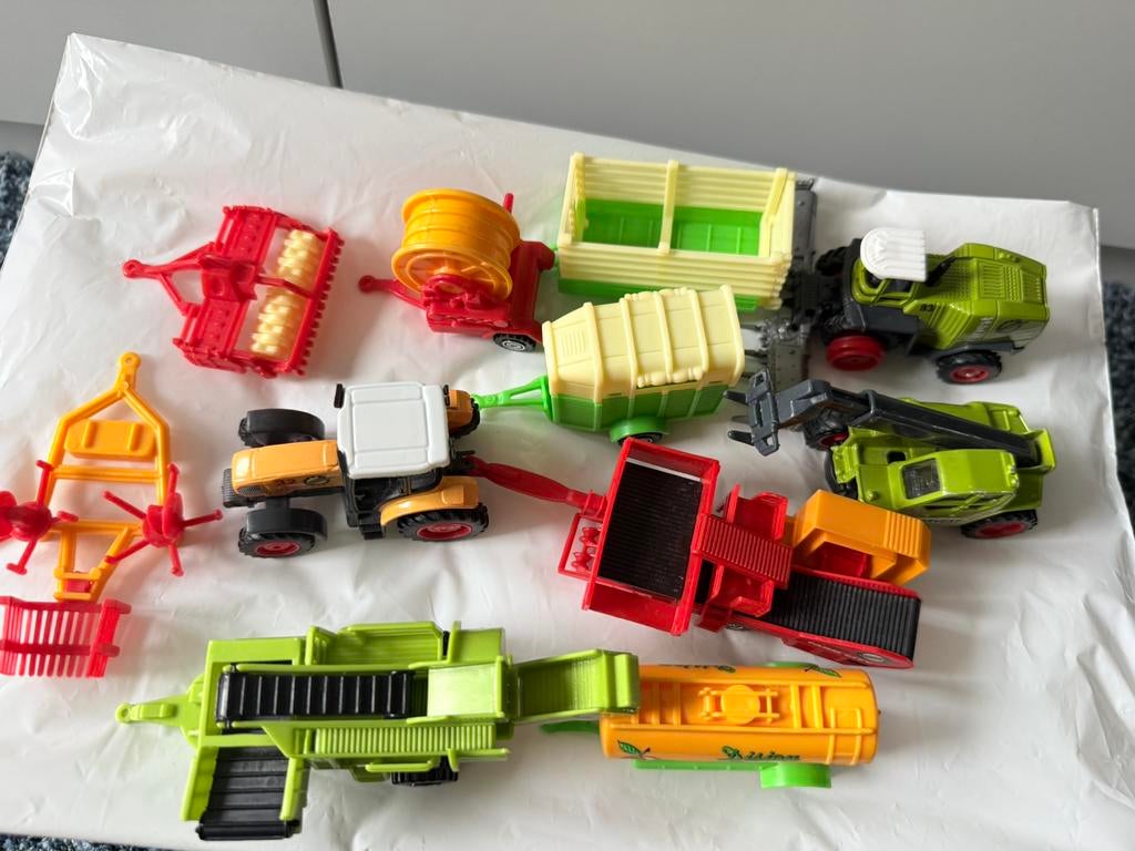 VN Toys Bull - Farm Giftbox (41725), Kinderen en Baby's, Speelgoed | Speelgoedvoertuigen, Ophalen of Verzenden, Zo goed als nieuw
