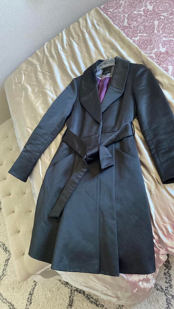 Prachtige ted baker jas!, Ophalen of Verzenden, Zo goed als nieuw, Maat 38/40 (M), Zwart