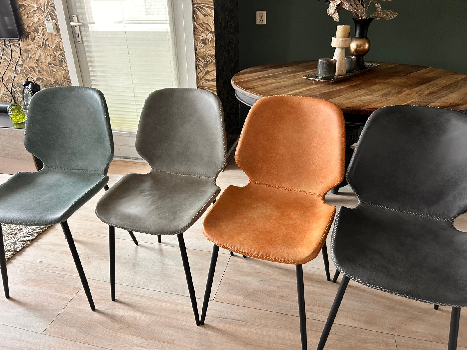 Eettafel stoelen, Ophalen, Zo goed als nieuw, Vier