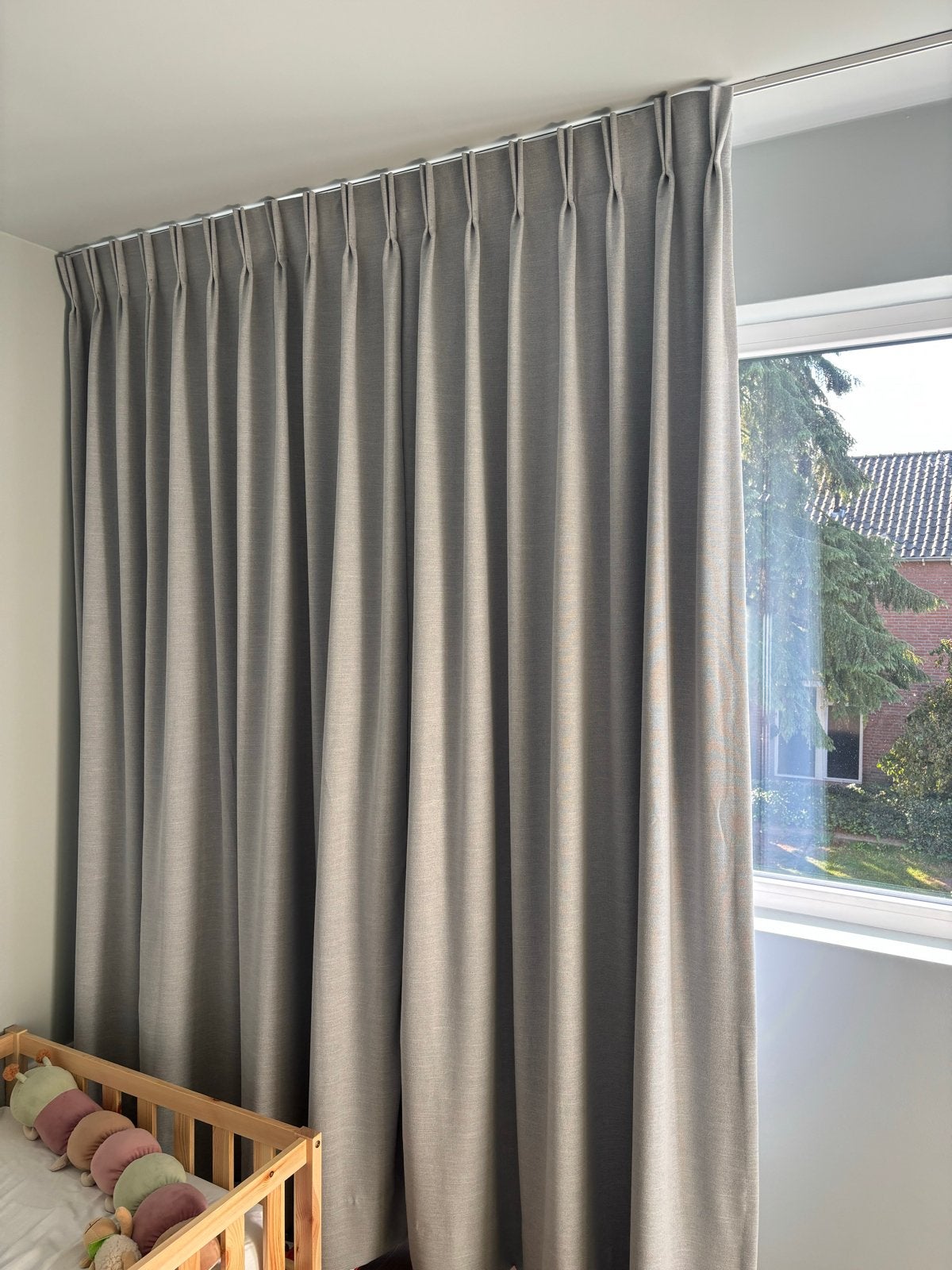NIEUW Kwantum Gordijn Tom Lichtgrijs - Garantie product, Ophalen, 338 cm, Kwantum, Verduisterend