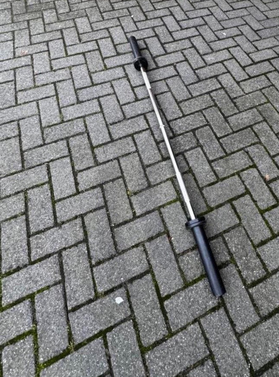 Technogym Barbell 150cm , Diameter 50mm, Sport en Fitness, Ophalen, Gebruikt, Overige typen