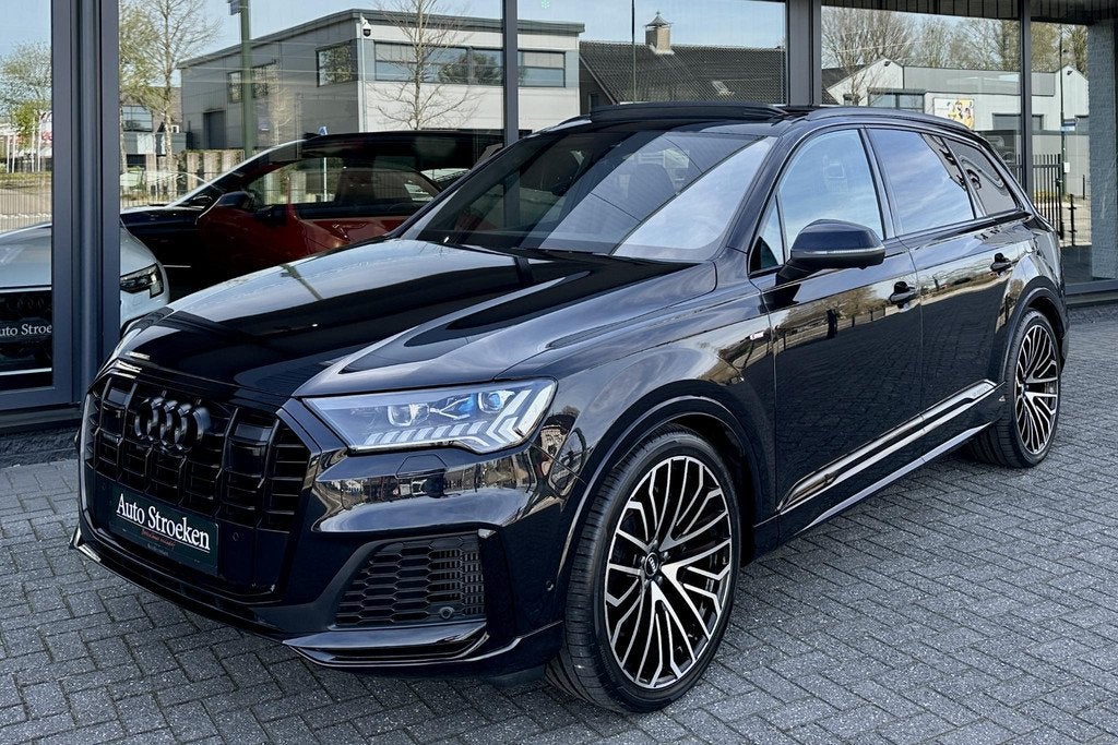 Audi Q7 55 TFSIe Quattro S-Line RS Leder Pano Laser B&O, Auto's, Audi, Automaat, 14 kWh, Gebruikt, Zwart