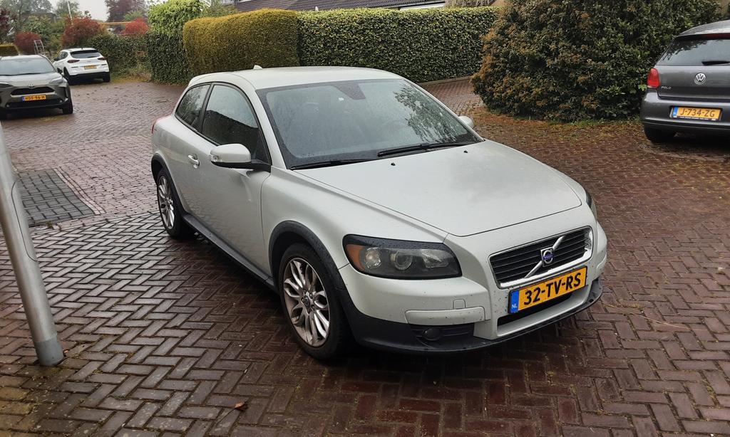 Volvo C30 1.8 2007 parelmoer “Handelsprijs”, Auto's, Volvo, Voorwielaandrijving, 1227 kg, 125 pk, Zwart