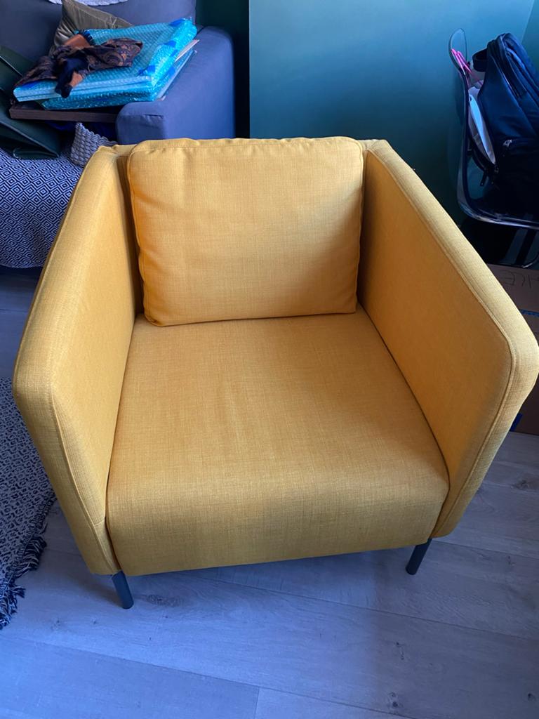 IKEA EKERÖ fauteuil, Skiftebo geel - Zo goed als nieuw, Huis en Inrichting, Fauteuils, Ophalen, Minder dan 75 cm, Zo goed als nieuw
