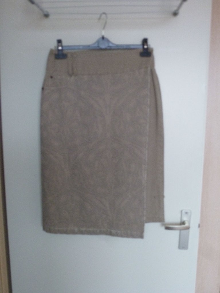 rok BELLISSIMA kaki jeans 42 -GRATIS zend, Kleding | Dames, Overige kleuren, Verzenden, Maat 42/44 (L), Nieuw