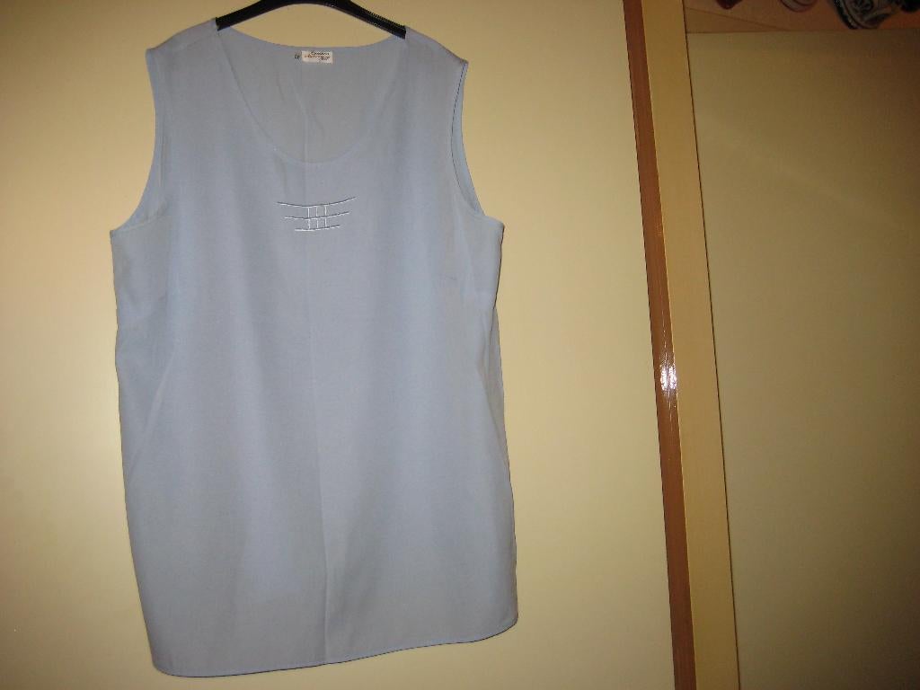 LIchtblauw top, 22, Creation Atelier GS (366), Kleding | Dames, Blauw, Maat 42/44 (L), Ophalen of Verzenden, Zo goed als nieuw