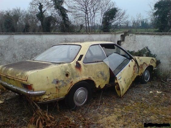 RUILEN: Opel Rekord C + D oldtimer boekjes / vraagbaak, Ophalen of Verzenden, Gelezen, Opel