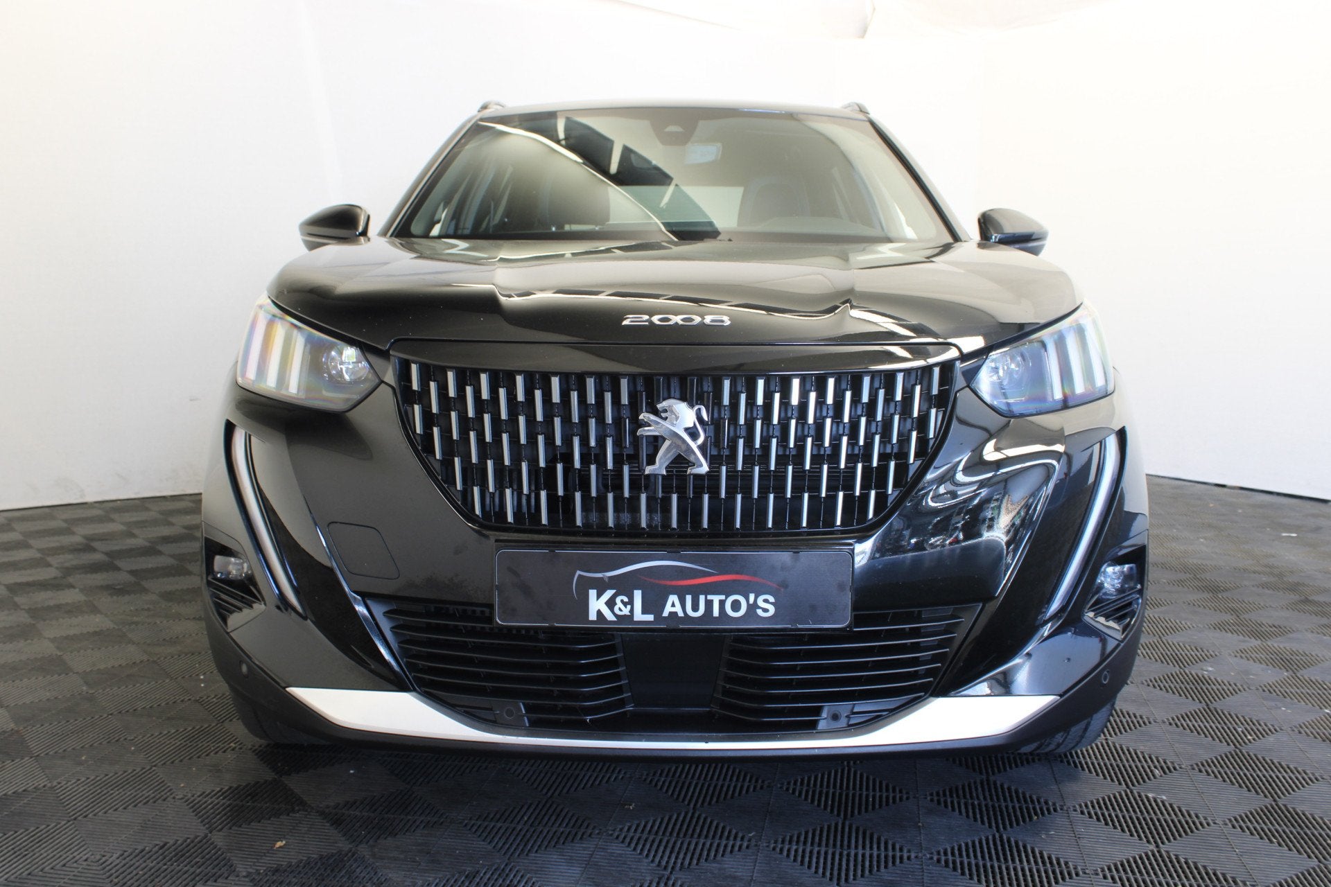 Peugeot 2008 1.2 PureTech GT Pack |Stoelverw.|Camera|, Auto's, Gebruikt, Zwart, 1199 cc, Zwart